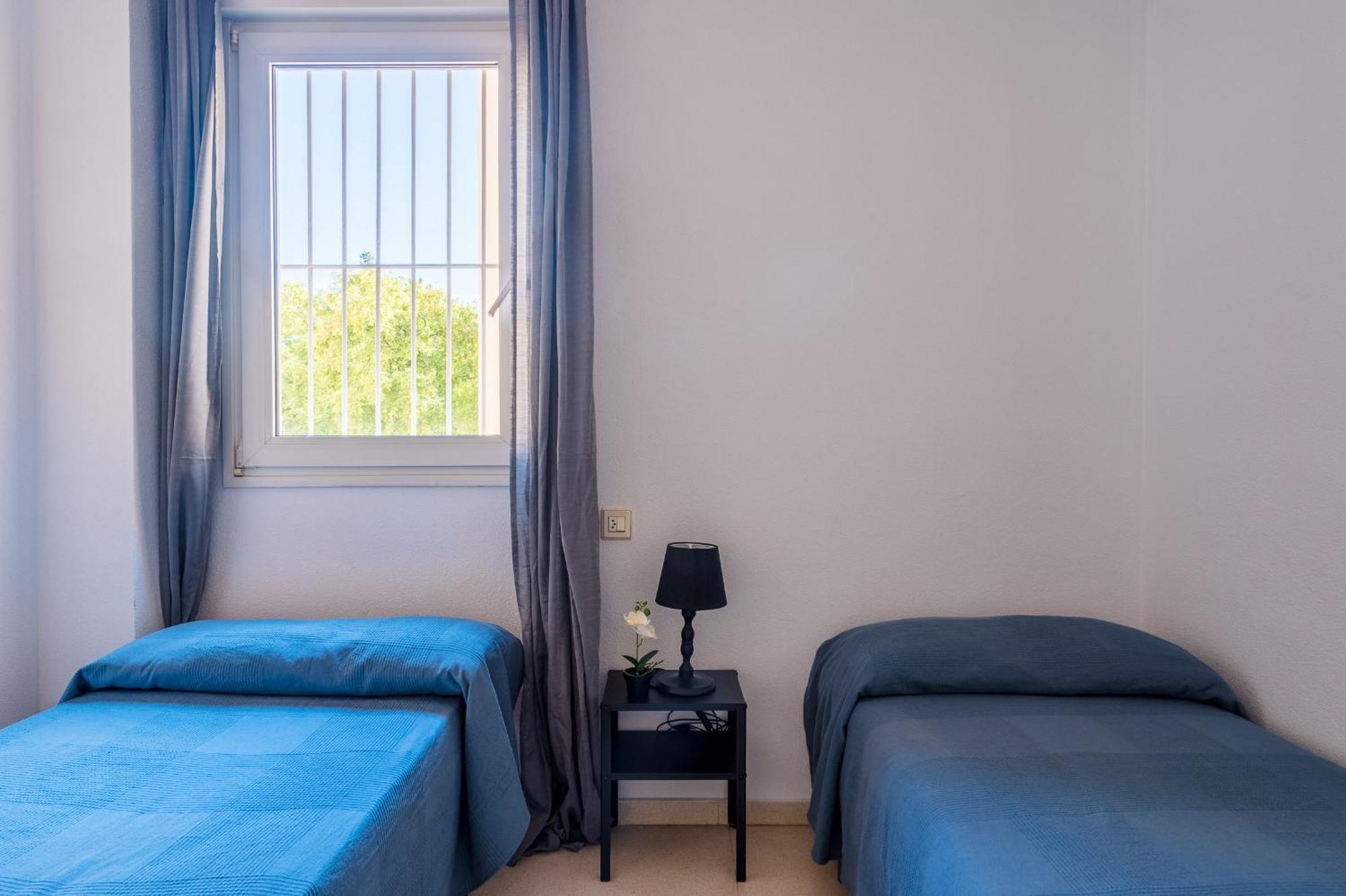 Apartament Piso Familiar Virgen Del Rocio *