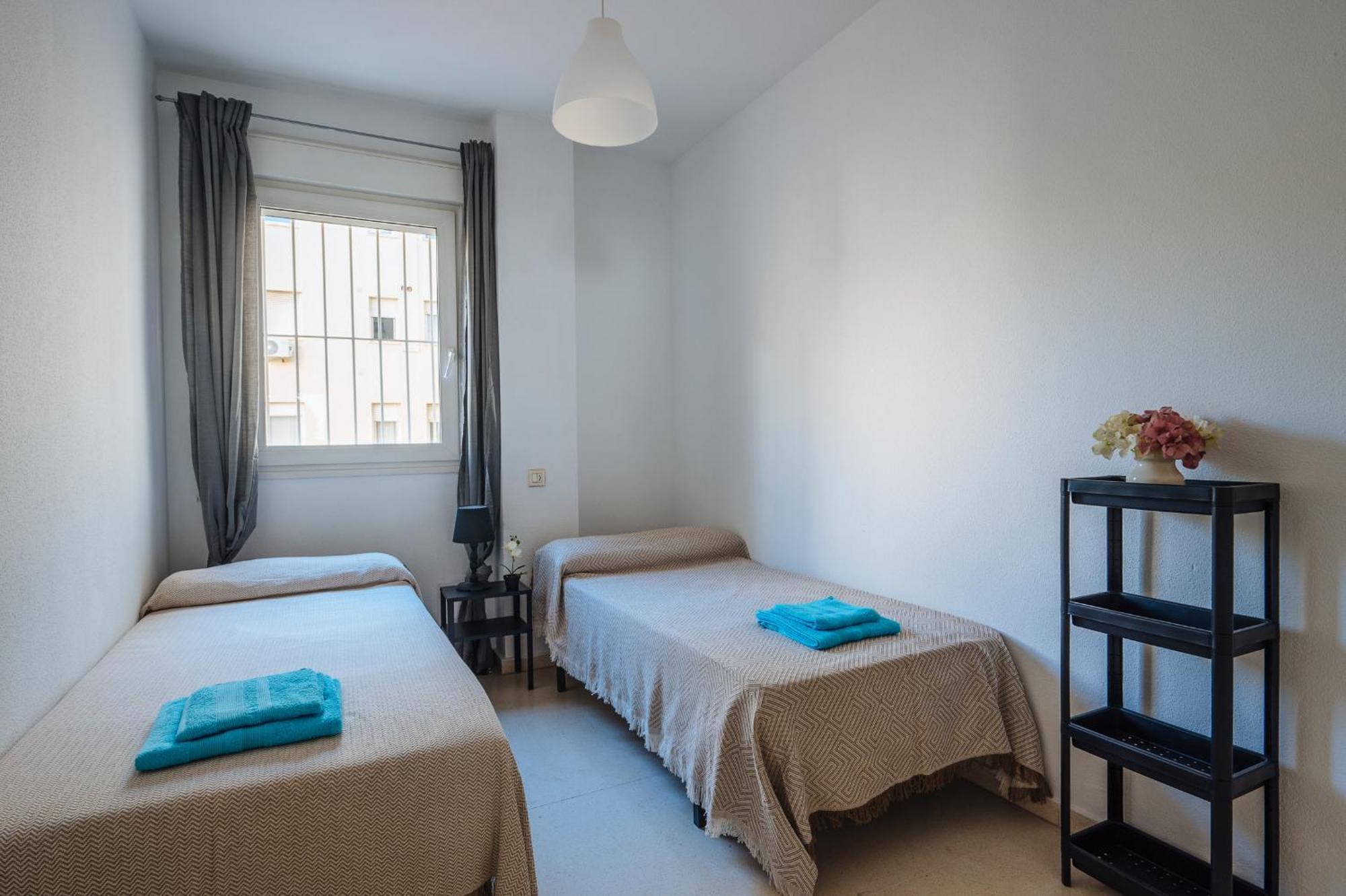 Piso Familiar Virgen Del Rocio Apartament